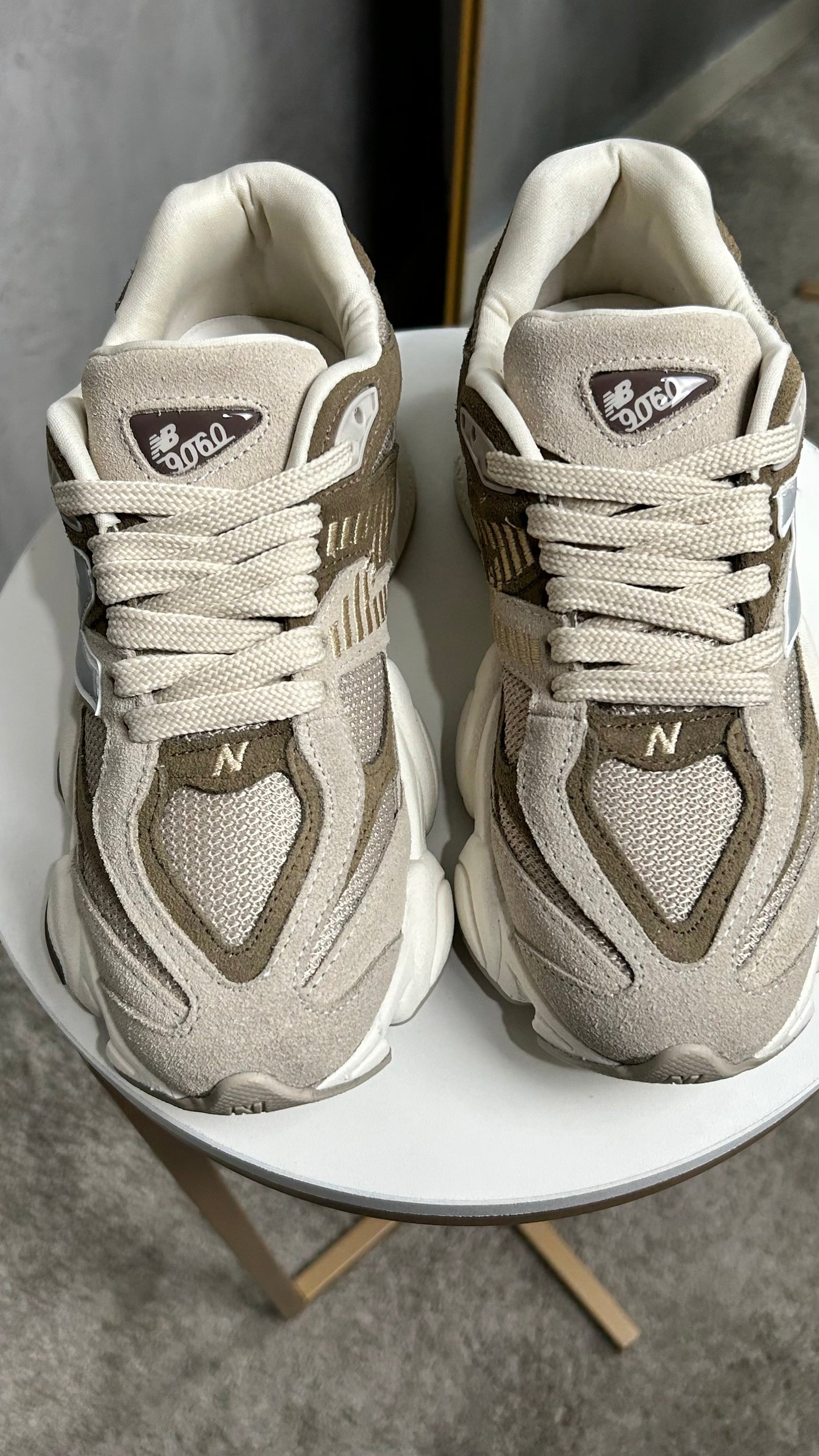 Femellee NovaLux Sneaker