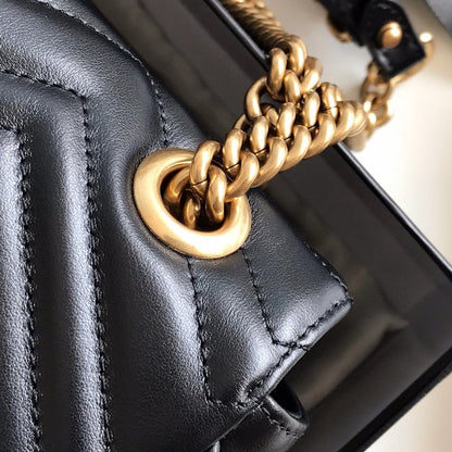 FemmeIcon Quilted Leather Bag – Classic Noir Edition