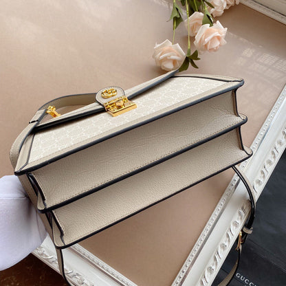 La Bella Eleganza Bag — The Essence of Affordable Luxury