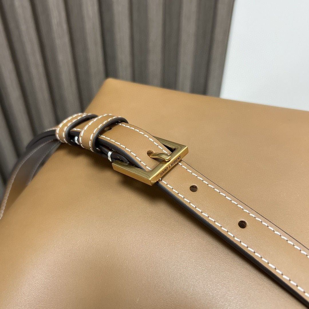 Lumière Bucket Bag – Effortless French Elegance