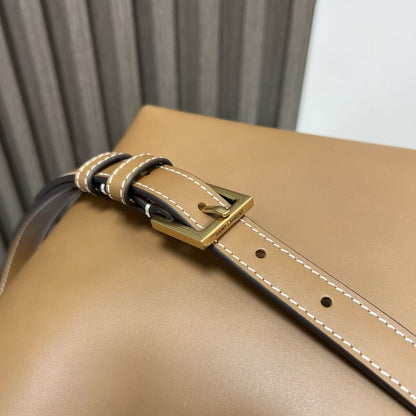 Lumière Bucket Bag – Effortless French Elegance