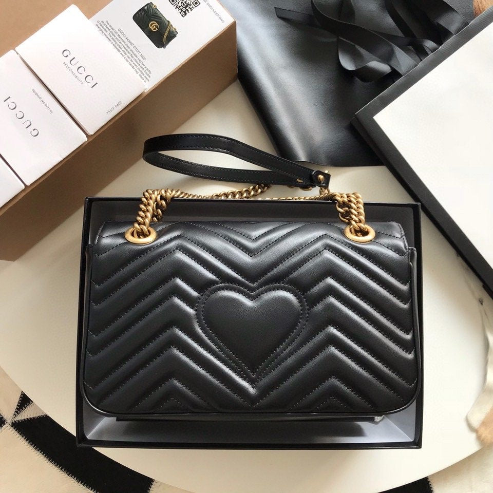 FemmeIcon Quilted Leather Bag – Classic Noir Edition