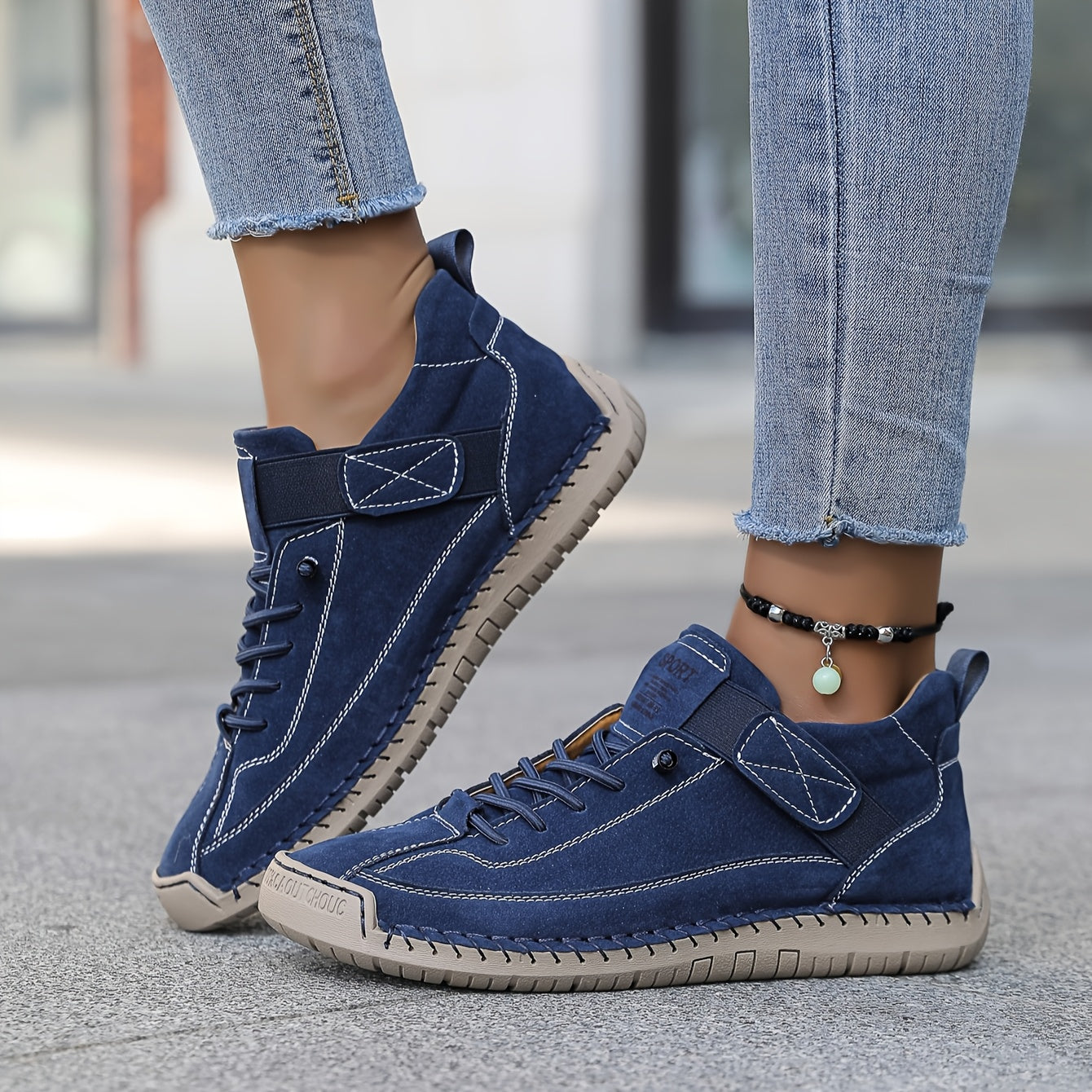 FemmeTrek Urban Comfort – Breathable Leather Sneakers for Everyday Adventure