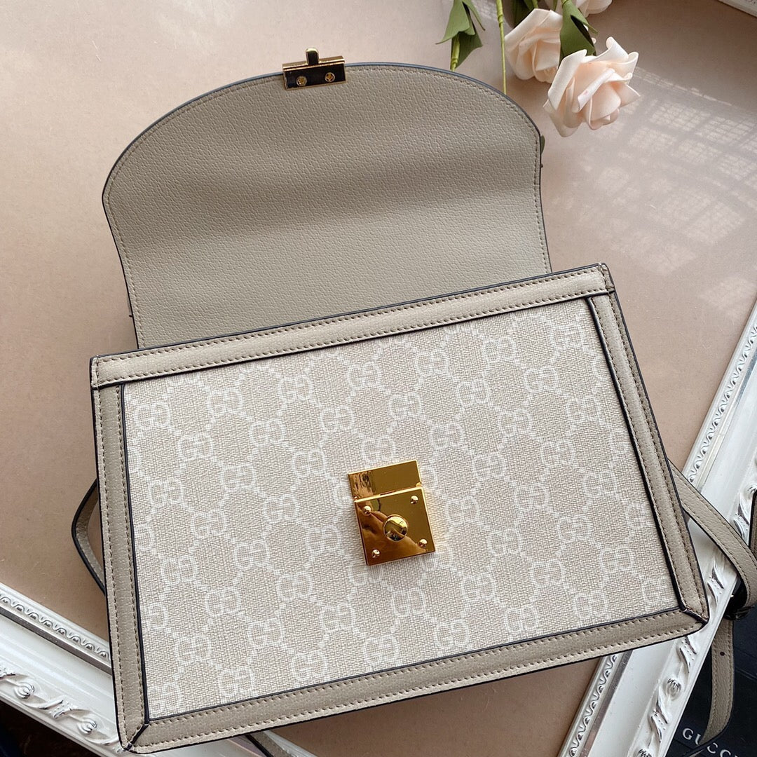 La Bella Eleganza Bag — The Essence of Affordable Luxury