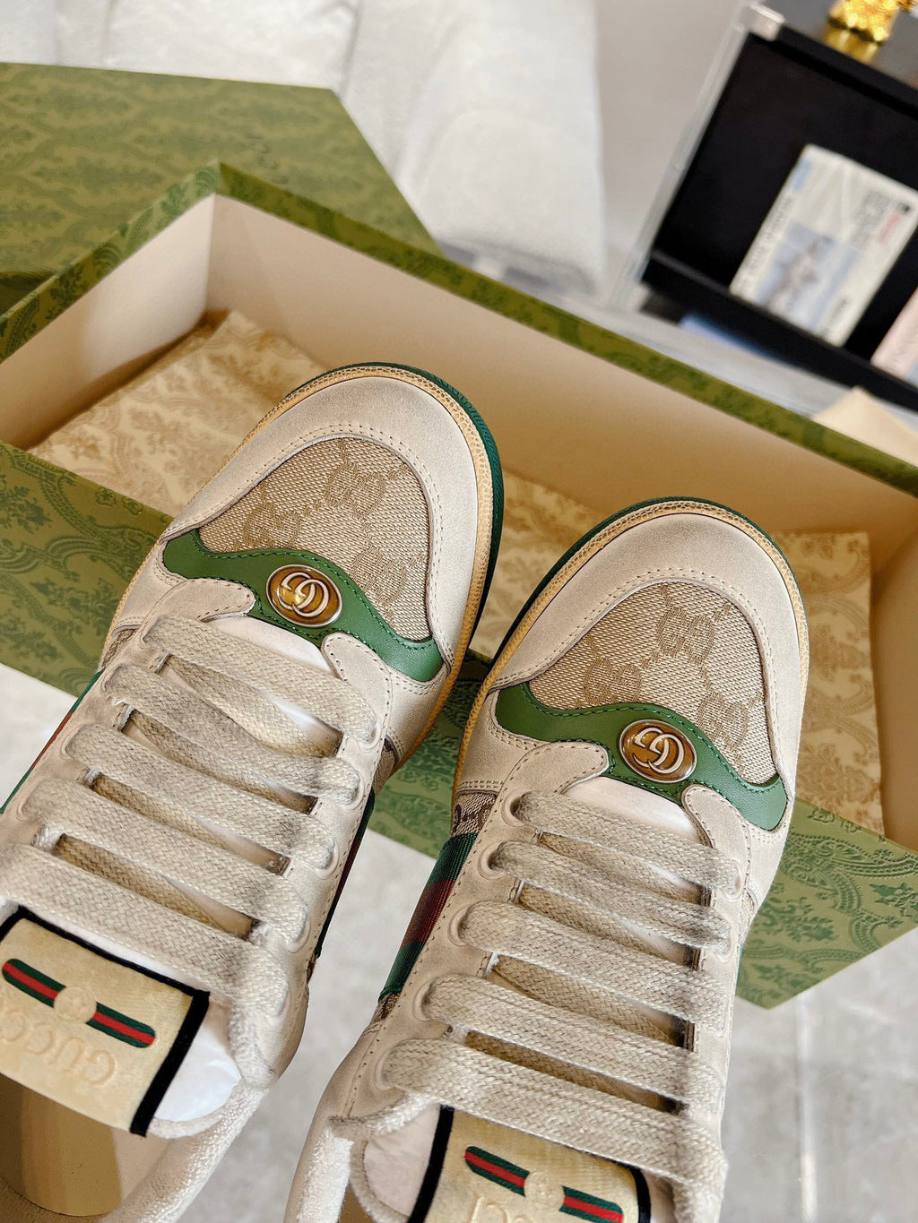 FemmeHeritage Vintage Sneaker – Green &amp; Rose Edition